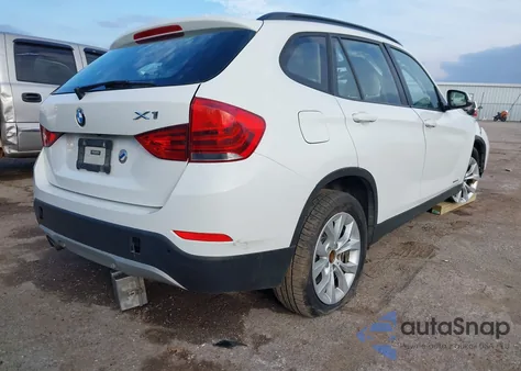 2014 BMW X1 xDrive28I из США, поврежденный, VIN WBAVL1C52EVY18248